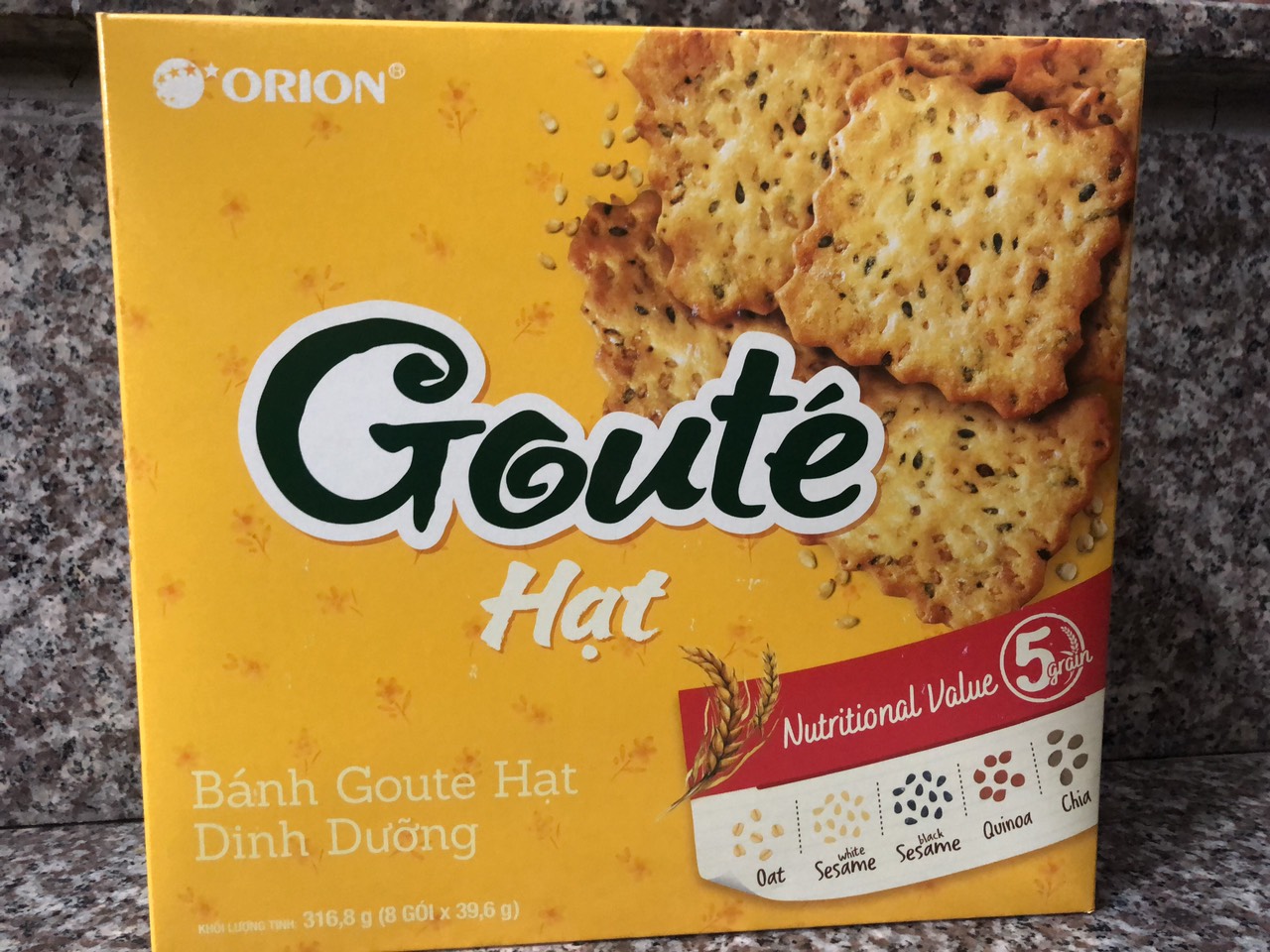Bánh quy mè Goute hộp 288g