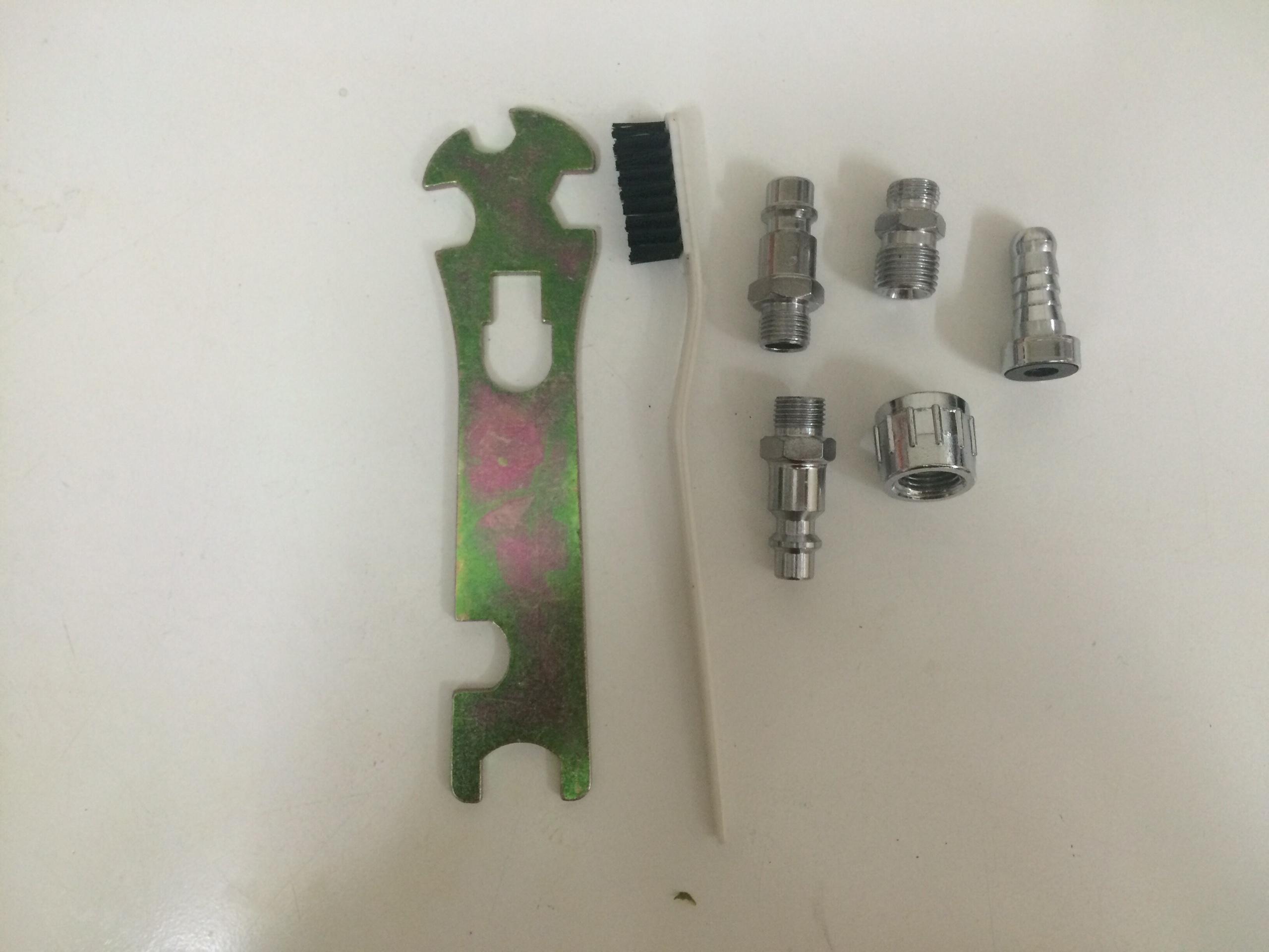400cc Máy phun sơn Total TAT10402