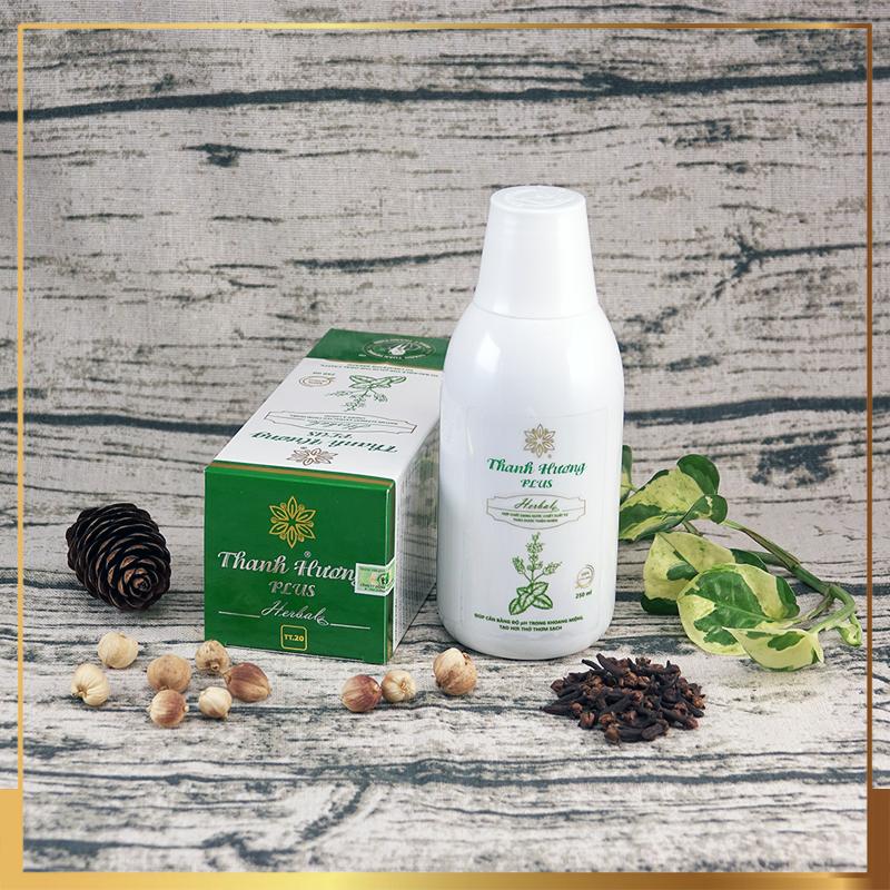 Nước súc miệng thơm miệng Thanh Hương Plus