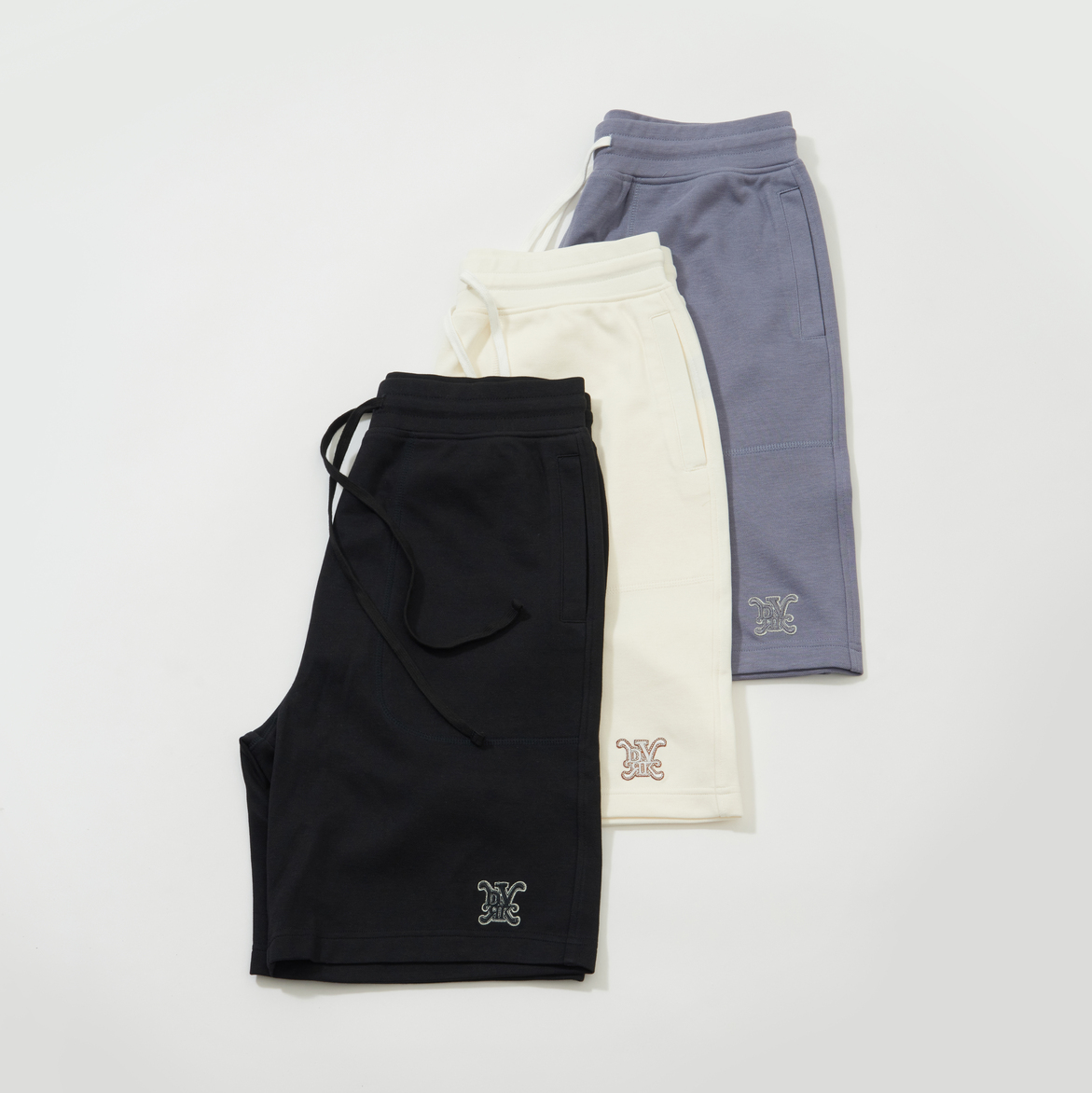 DVRK - Quần shorts thêu logo PRIVÉ - DVRK - 21SS