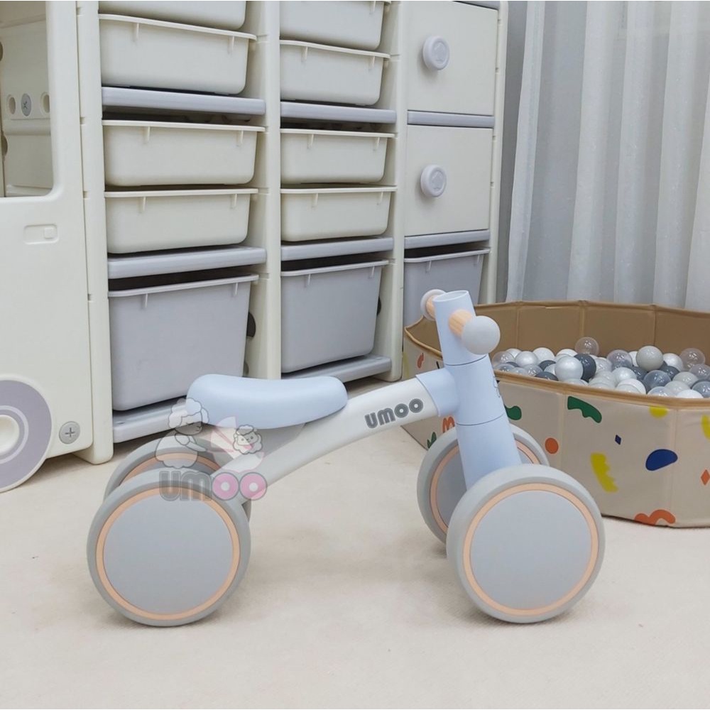 Xe chòi chân Umoo cho bé từ 1-3 tuổi