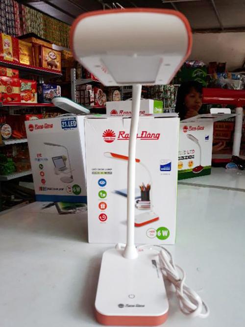 Đèn học để bàn Led 20 cảm ứng RẠNG ĐÔNG cao cấp