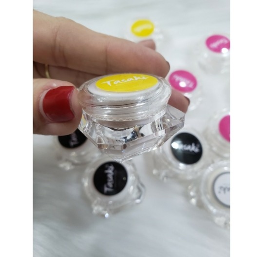 [HCM]( Đen )Kem Tasaki sz mini 2g(dùng thử)