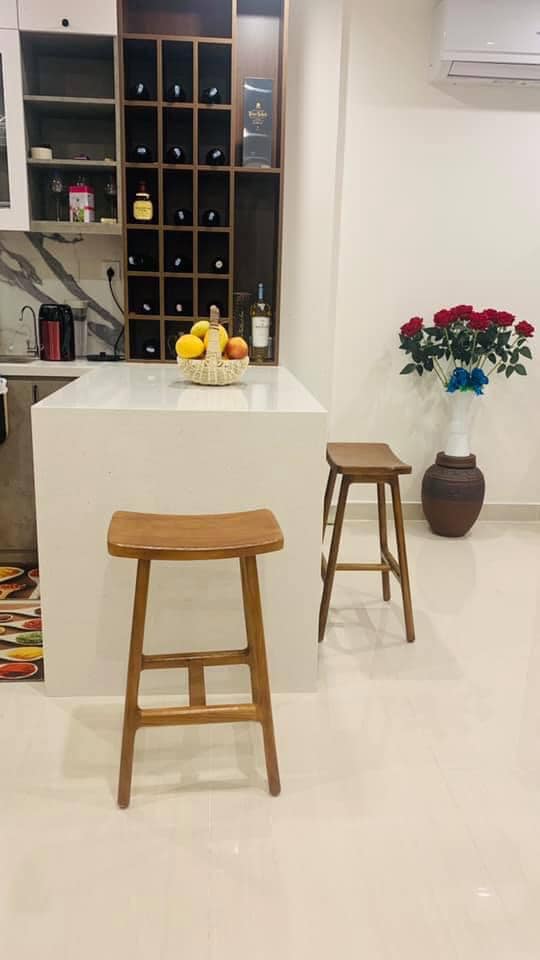 Ghế quầy bar gỗ sồi phong cách Châu Âu (cao 60 cm)