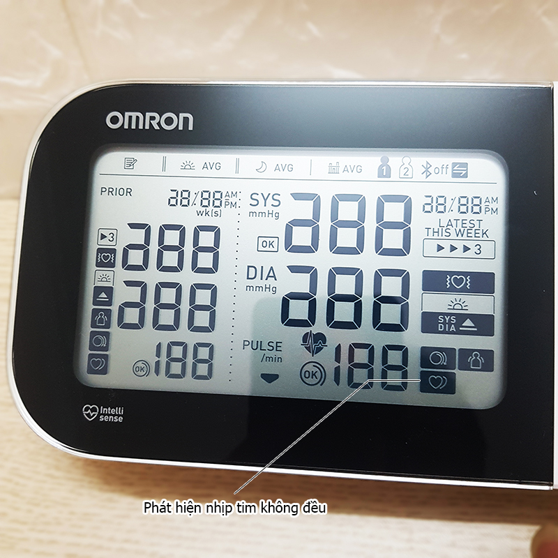 Máy Đo Huyết Áp Omron Hem 7361T