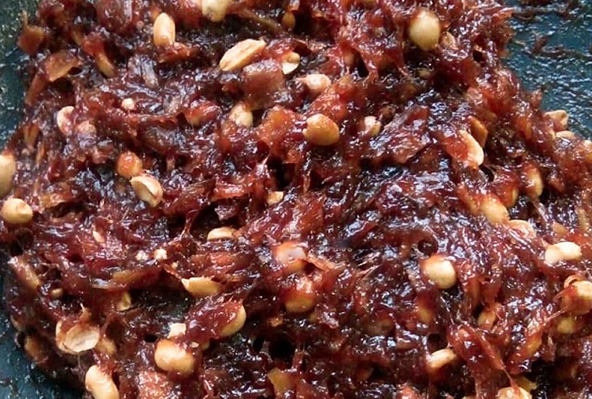 Kẹo chuối Hoàng Gia dẻo thơm ngon