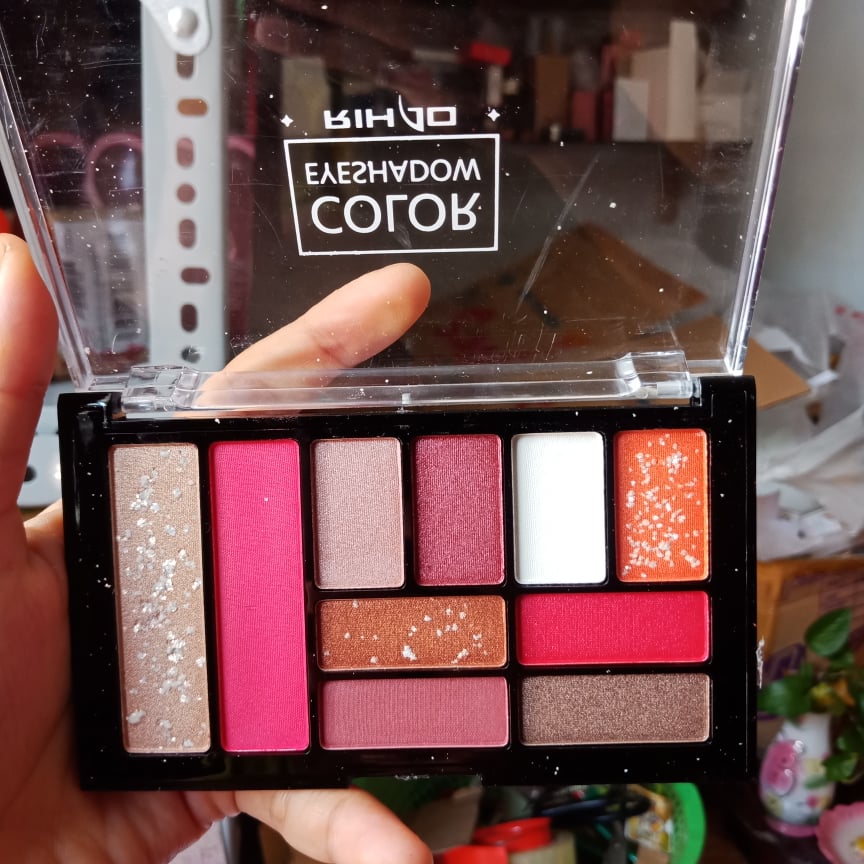 Phấn Mắt Color Eyeshadow Có Nhũ