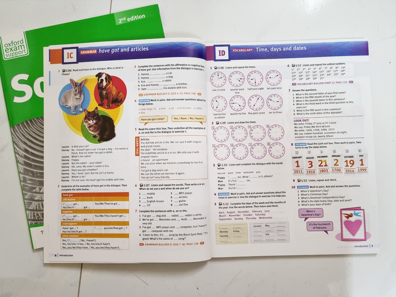 Solutions Elementary 2nd Edition bộ 2 cuốn kèm file nghe