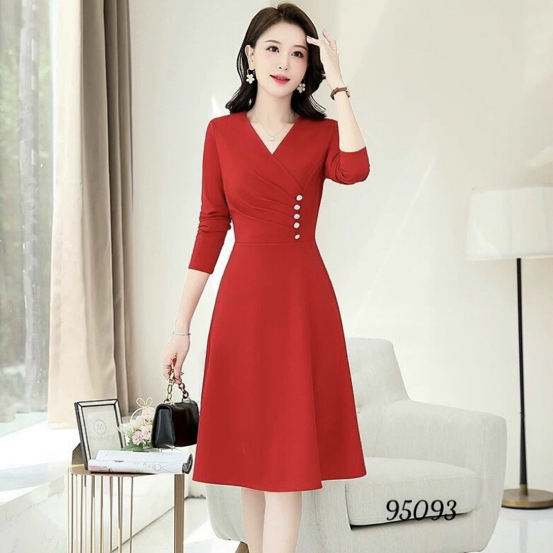 ĐẦM VÁY DỰ TIỆC ĐÍNH NÚT CỔ V EO XẾP LY ĐỦ SIZE