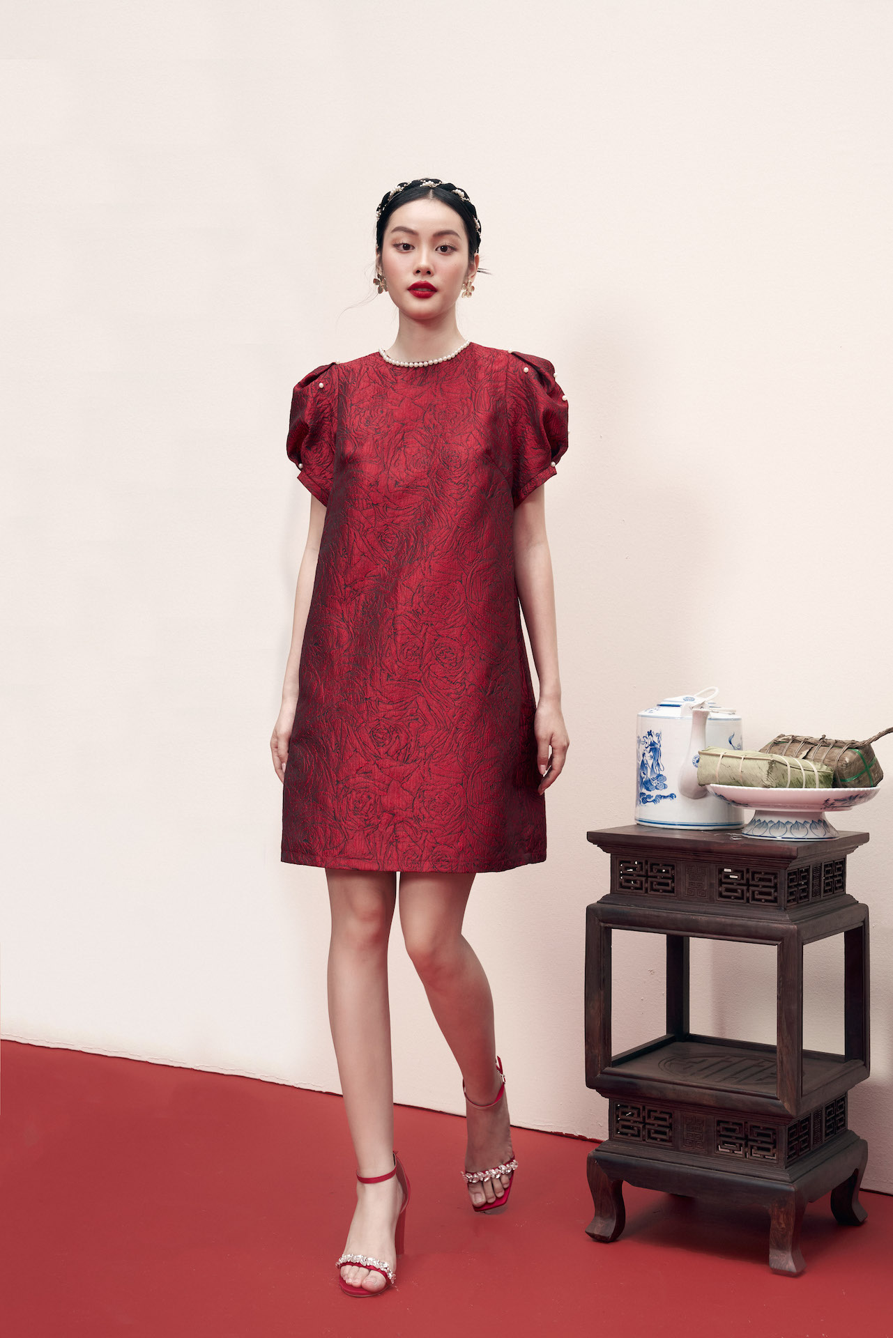 RẬP - Đầm Kim Hỷ Gấm Đỏ 2024 - RED ROSE