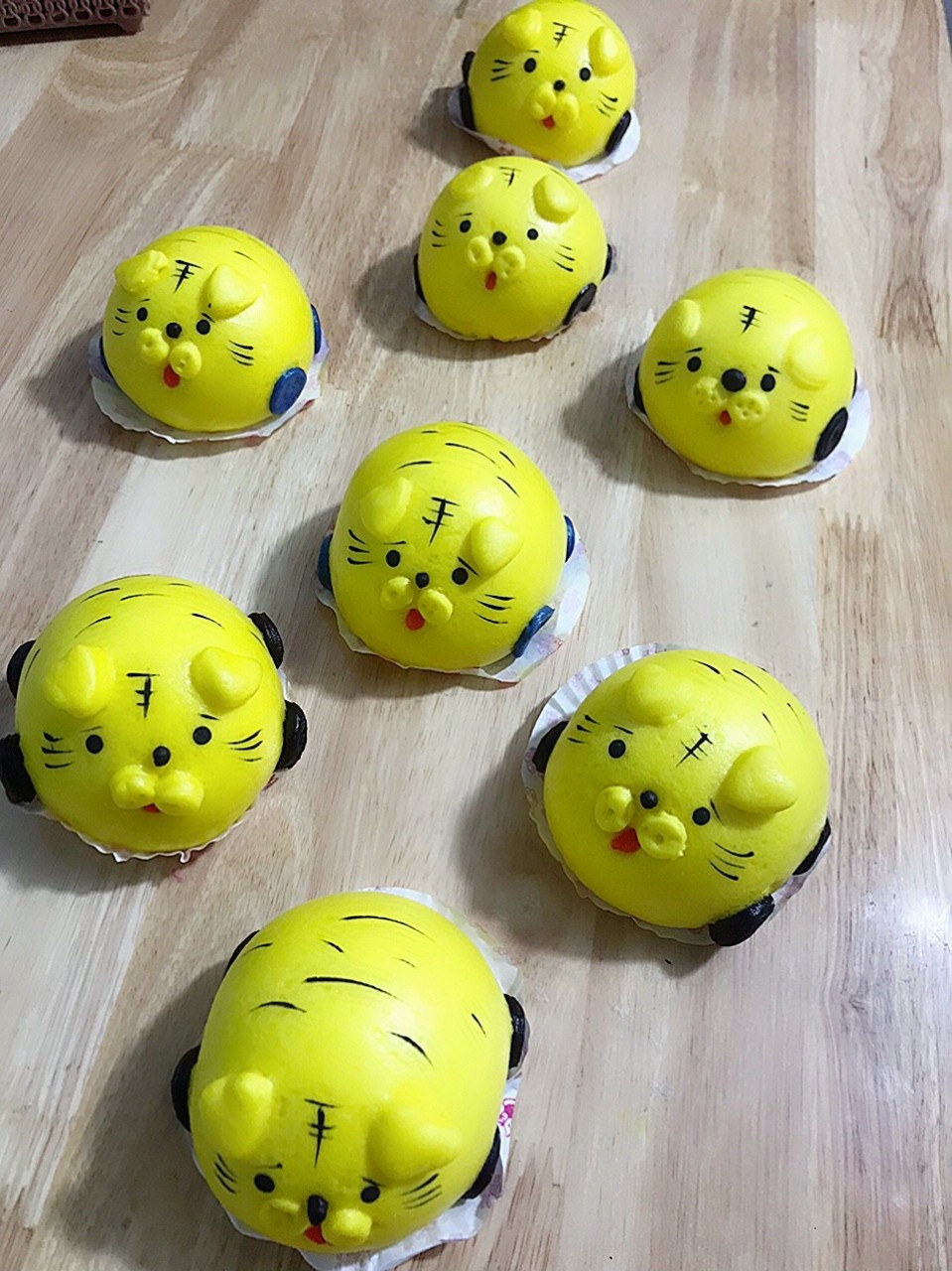 Bánh bao nhân ngọt các loại , tạo hình con hổ siêu đáng yêu - 1 cái 80gam