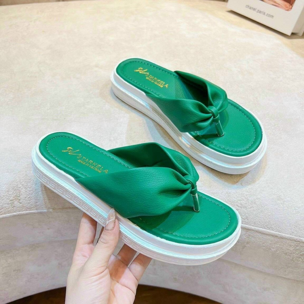 Dép bánh mì xỏ ngón đế cao 3cm , dép lê nữ siêu nhẹ da mềm cực êm