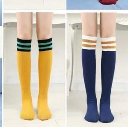 (được chọn màu)Combo 10 đôi tất đùi gối viền kẻ cho bé cưc xinh,Tất trẻ em,Tất cao cổ cho bé,Tất kẻ trẻ em