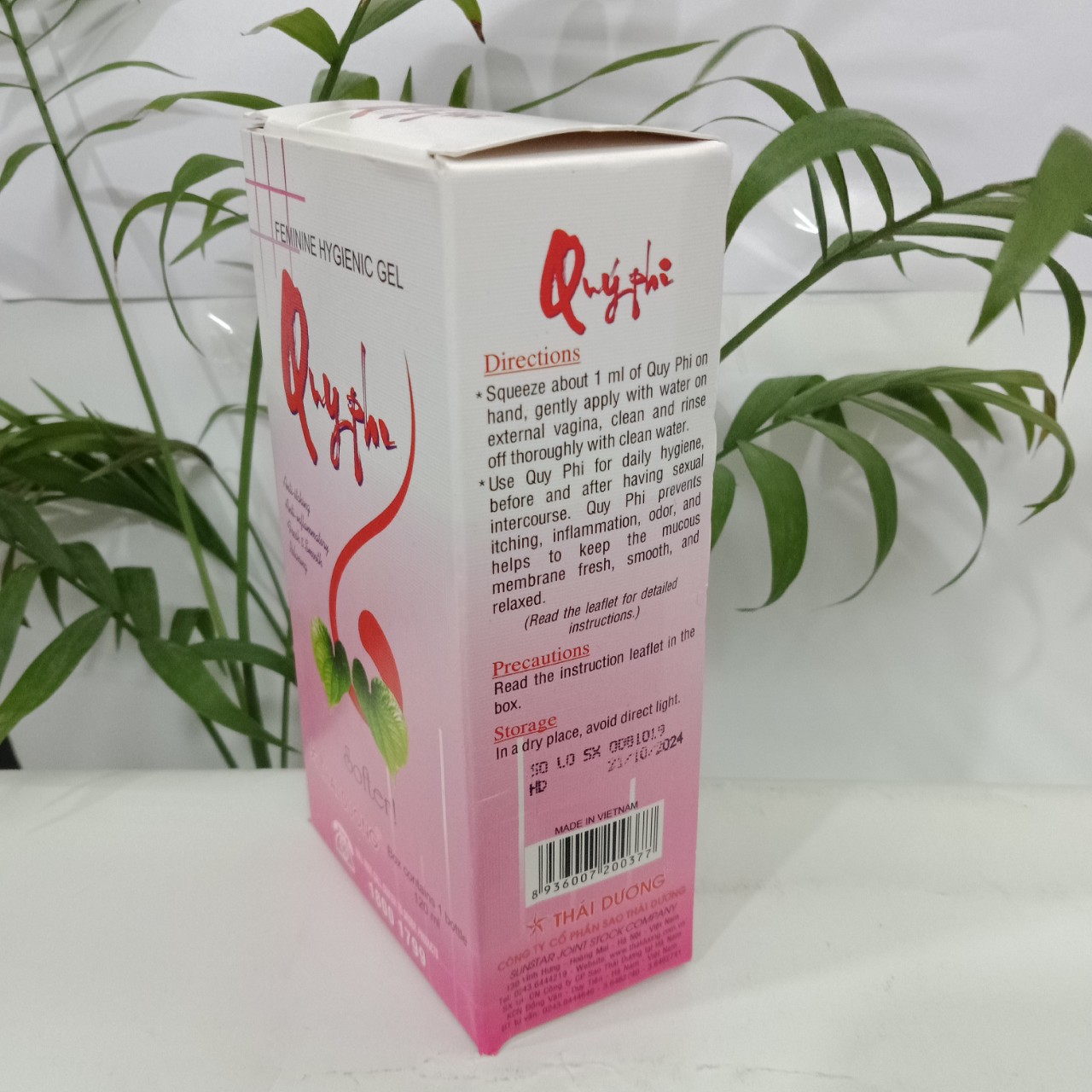 Dung Dịch Vệ Sinh Phụ Nữ Quý Phi - Đỏ(120ml)