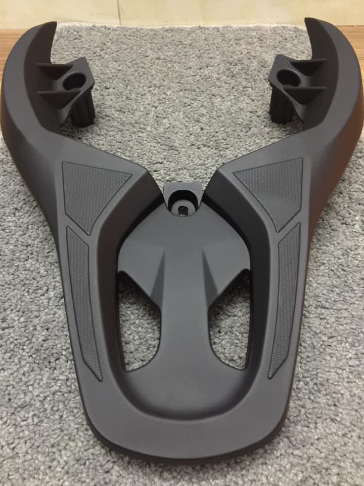 Cảng sau xe AIR BLADE 2016-2019 kiểu SH Ý (đen mờ)