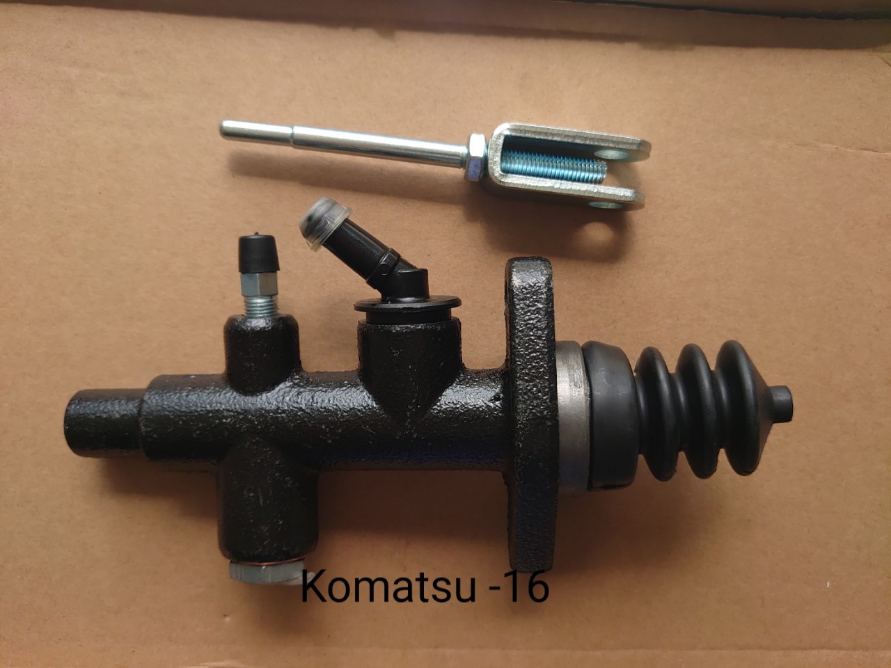 tổng phanh xe nâng Komatsu 16
