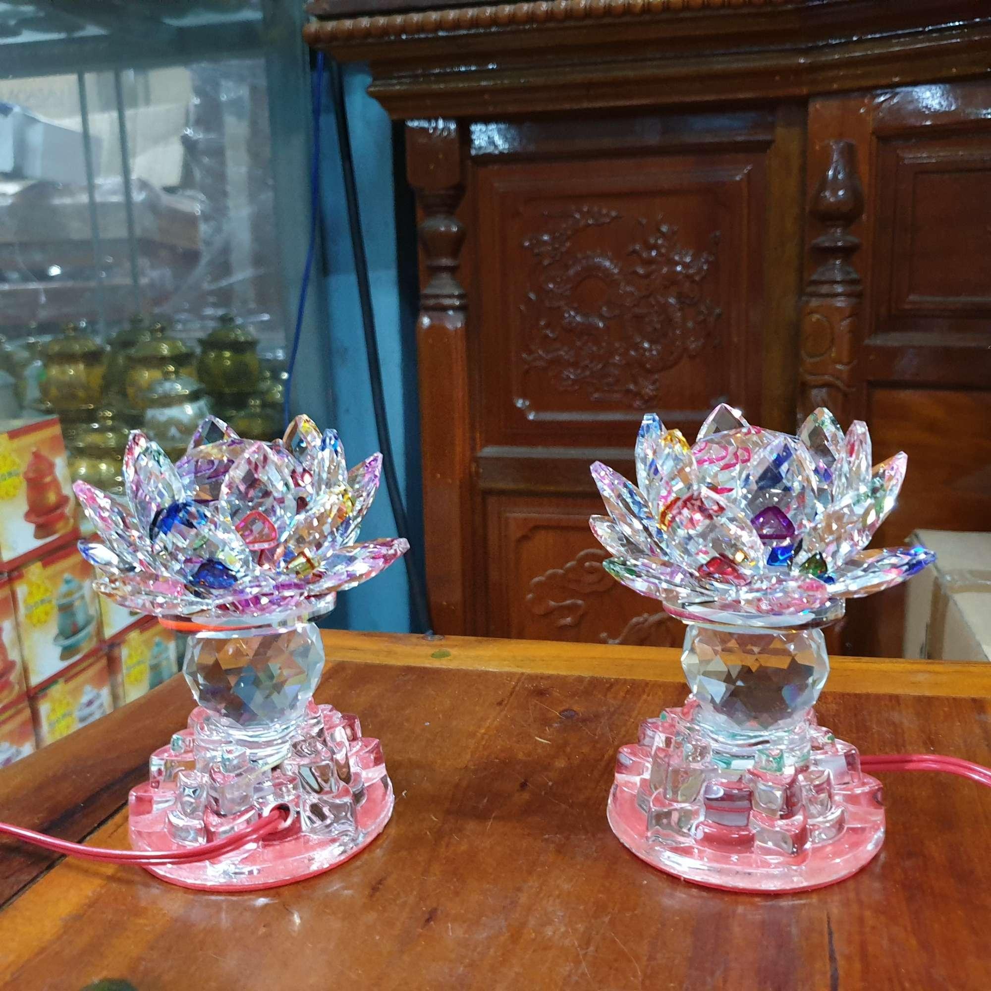 Cặp đèn thờ đá pha lê tự động đổi màu cao 12 cm