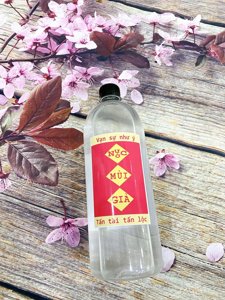 NƯỚC TẮM CÂY MÙI GIÀ- TINH DẦU MÙI