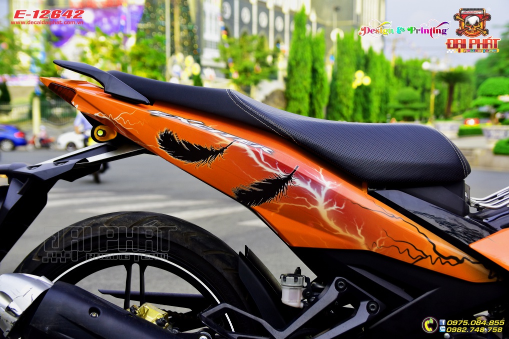 Tem Trùm Xe Exciter 150 Đại Bàng Cam Đen
