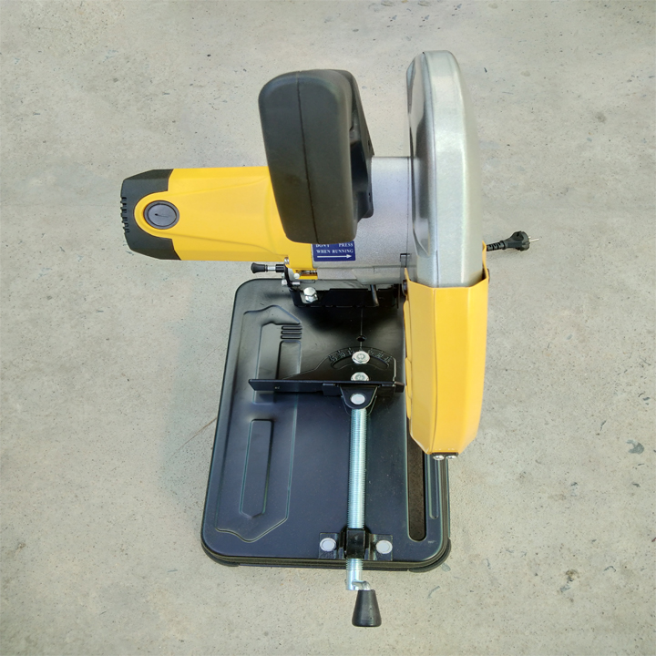Máy cắt Nikawa BSG2500