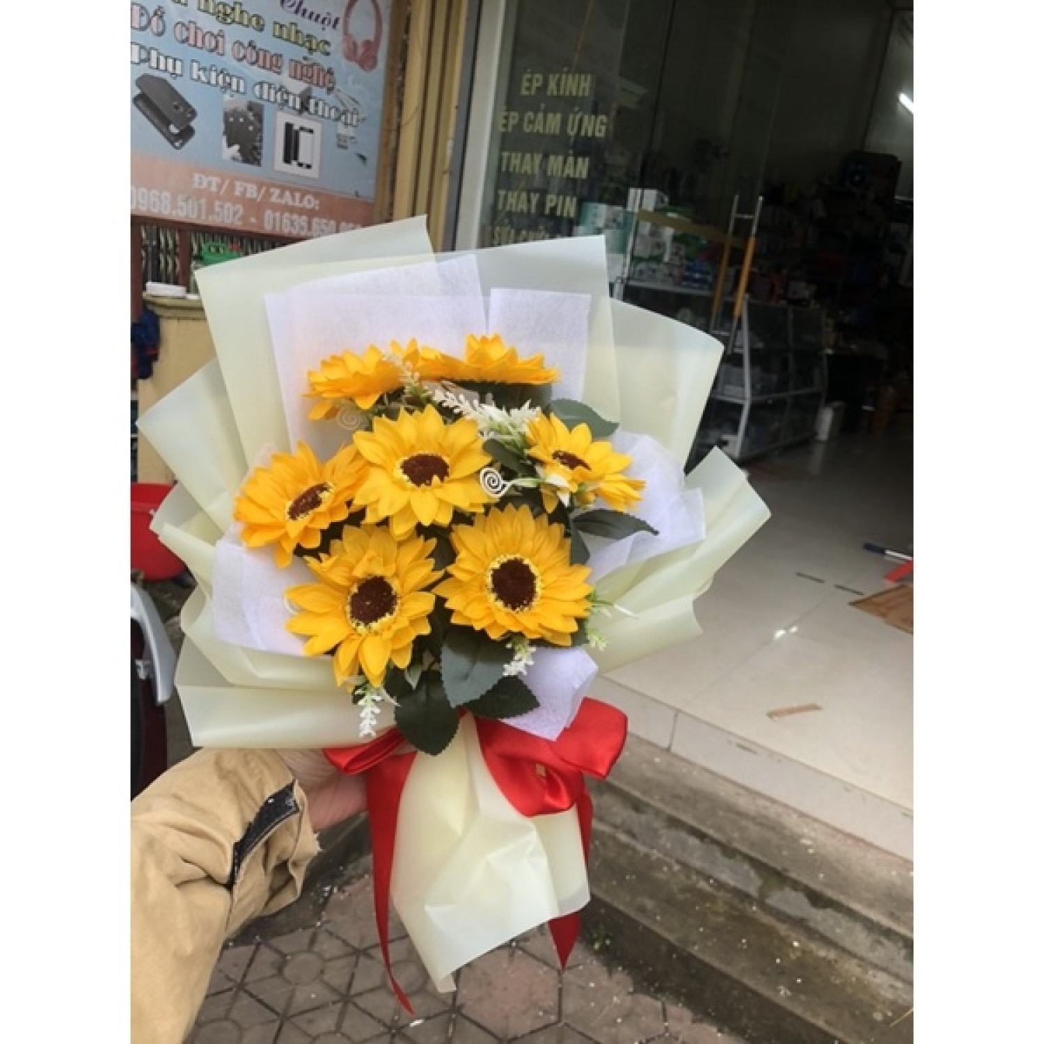 BÓ HOA HƯỚNG DƯƠNG 7 BÔNG