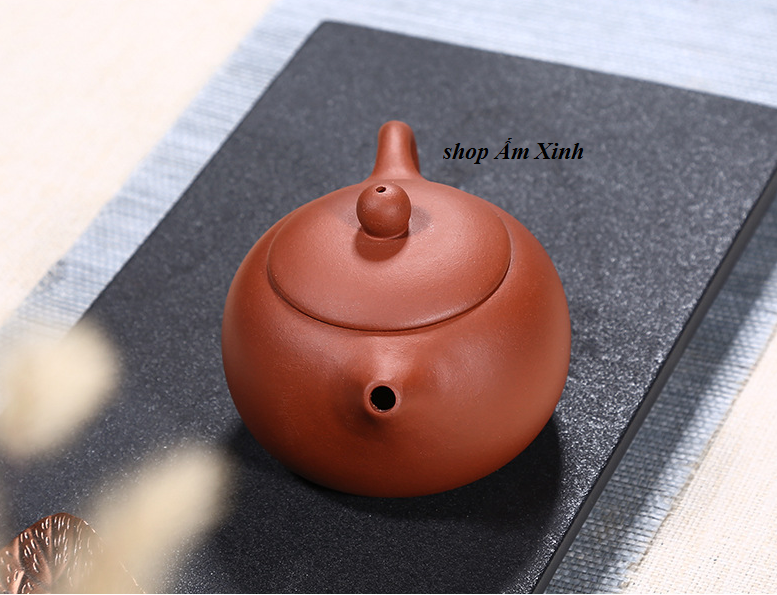 Bộ ấm chén tử sa Nghi Hưng