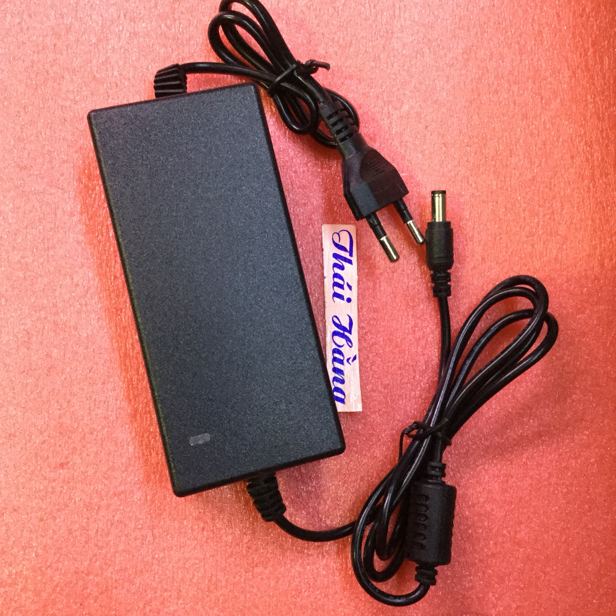 Nguồn adapter -a c /d c -12 v /5 a