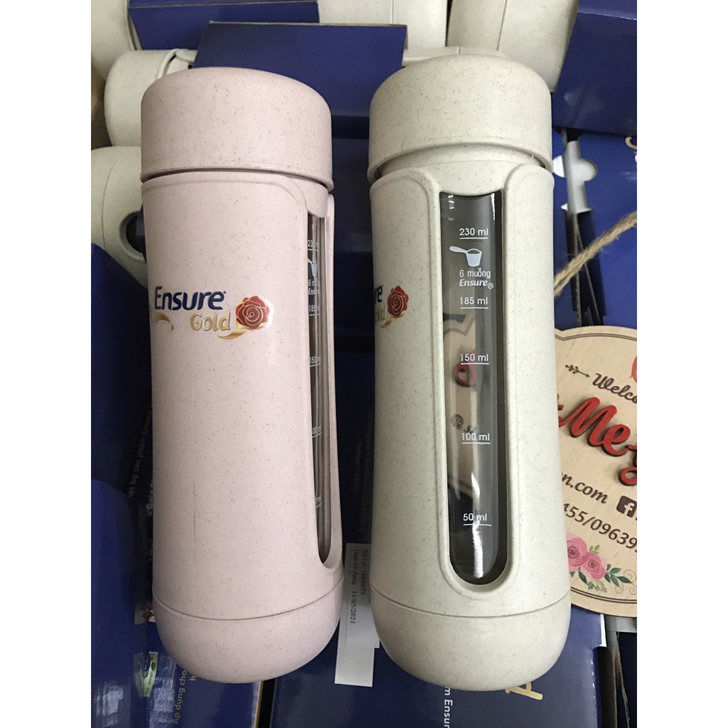 Bình Thủy Tinh Chia Vạch Bọc Nhựa Lúa Mạch 300Ml (Quà Tặng Từ Ensure)