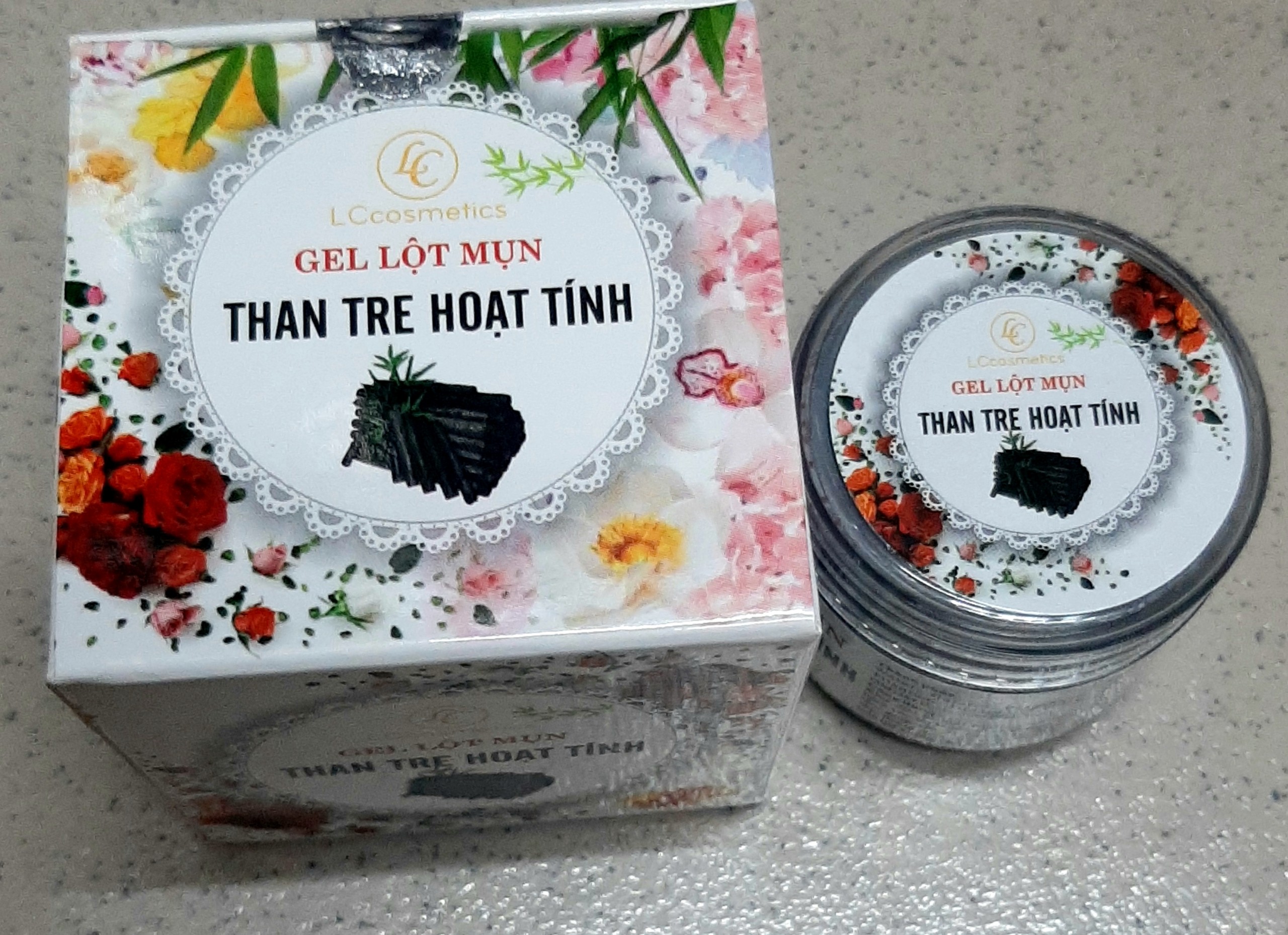 Gel Lột Mụn Lccosmetics 40G Công Thức Than Tre Hoạt Tính