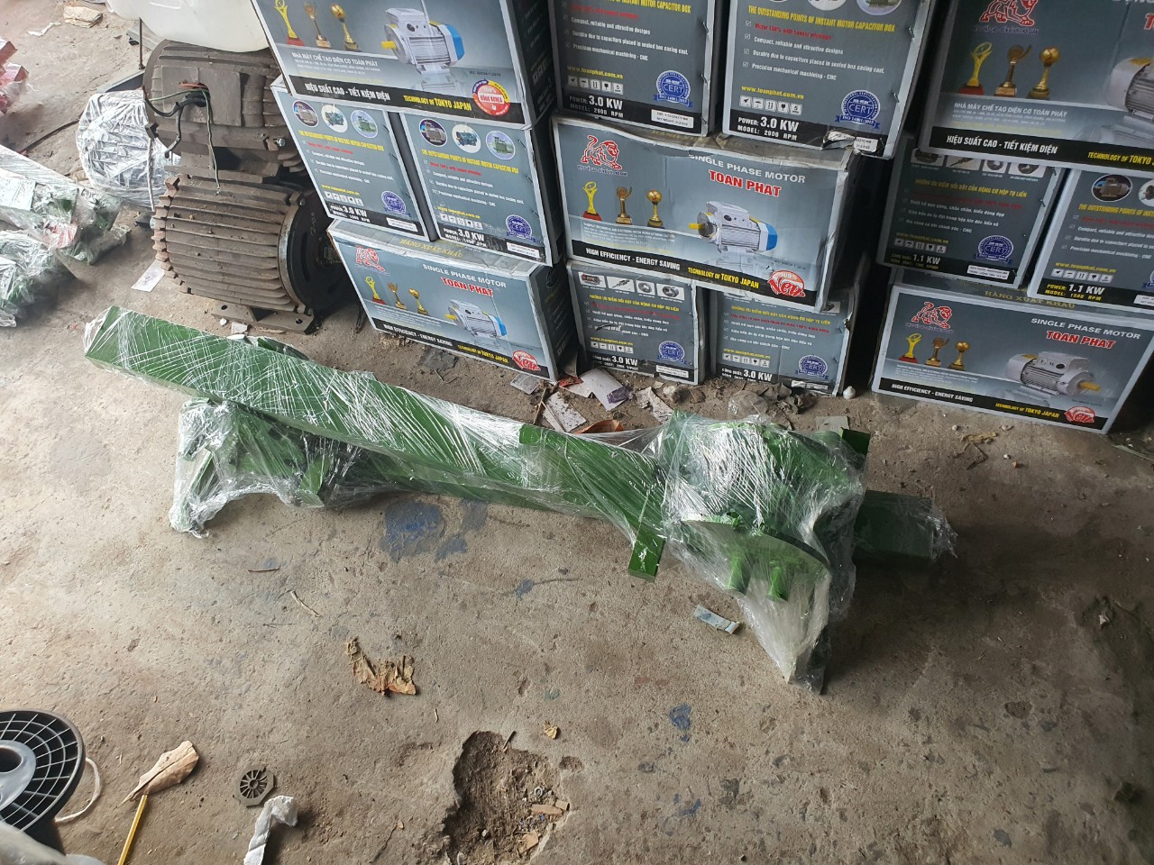 Bàn Bẻ Sắt Phi 14-25 (Xanh)