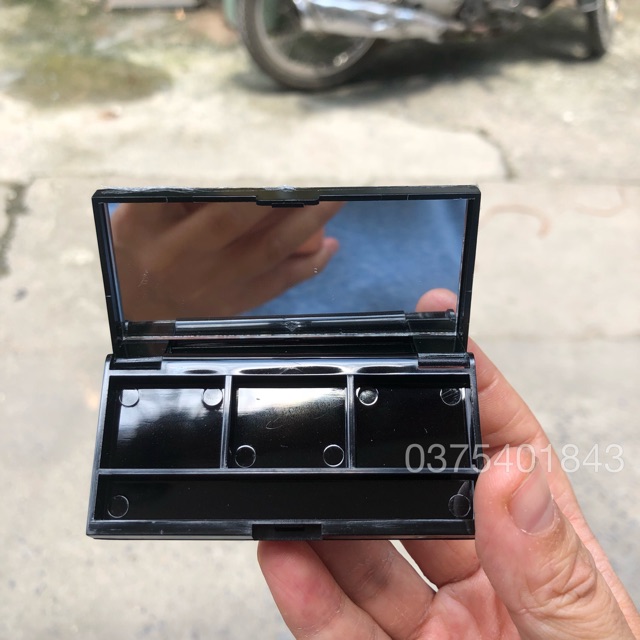 Khay đựng son 3 ngăn có gương