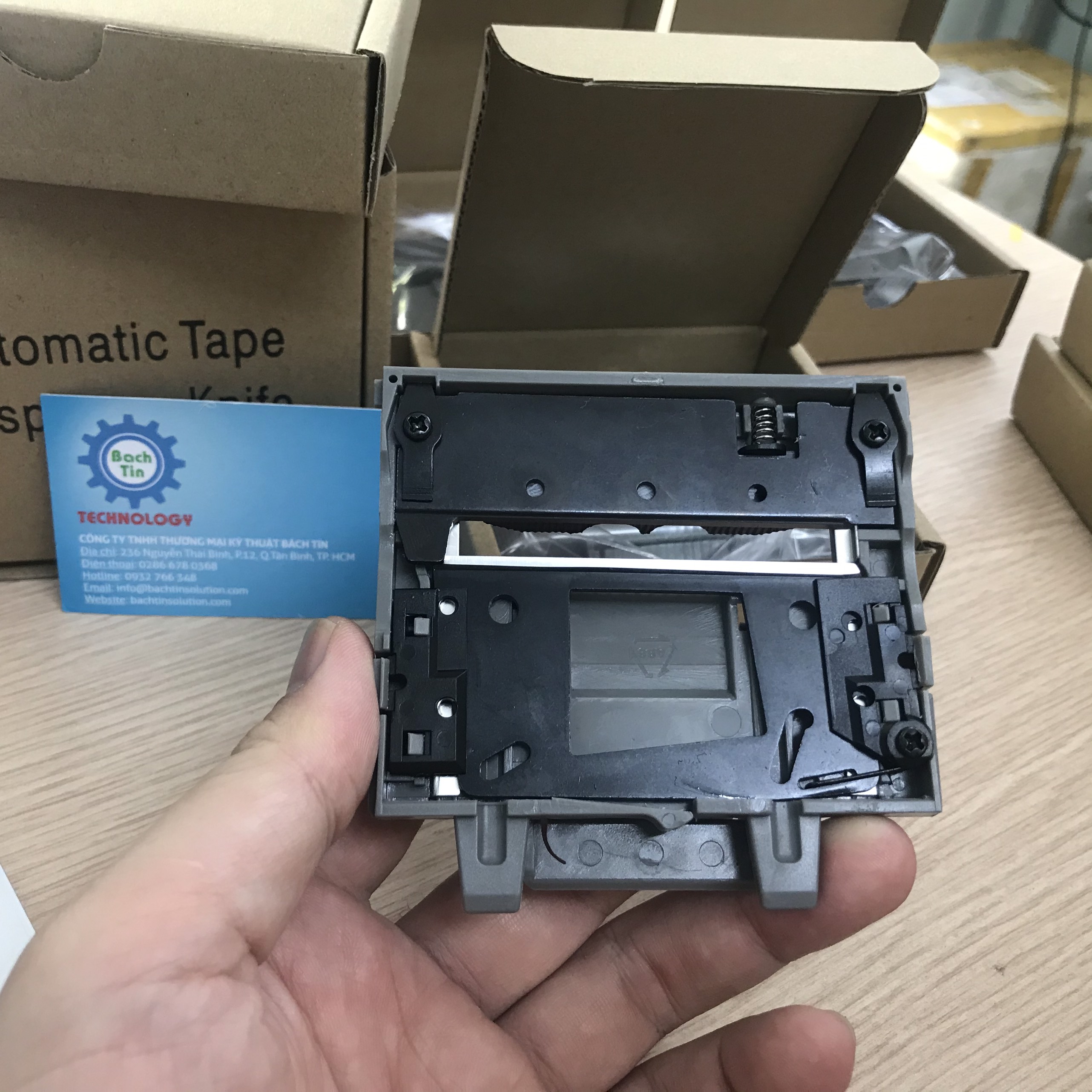 [HCM]Lưỡi cắt băng keo Zcut-9