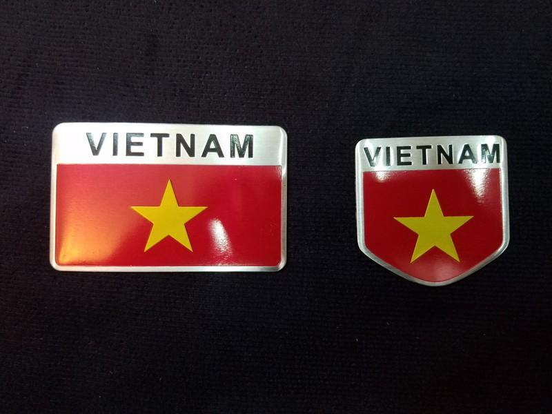 Miếng dán kim loại CỜ VIỆT NAM