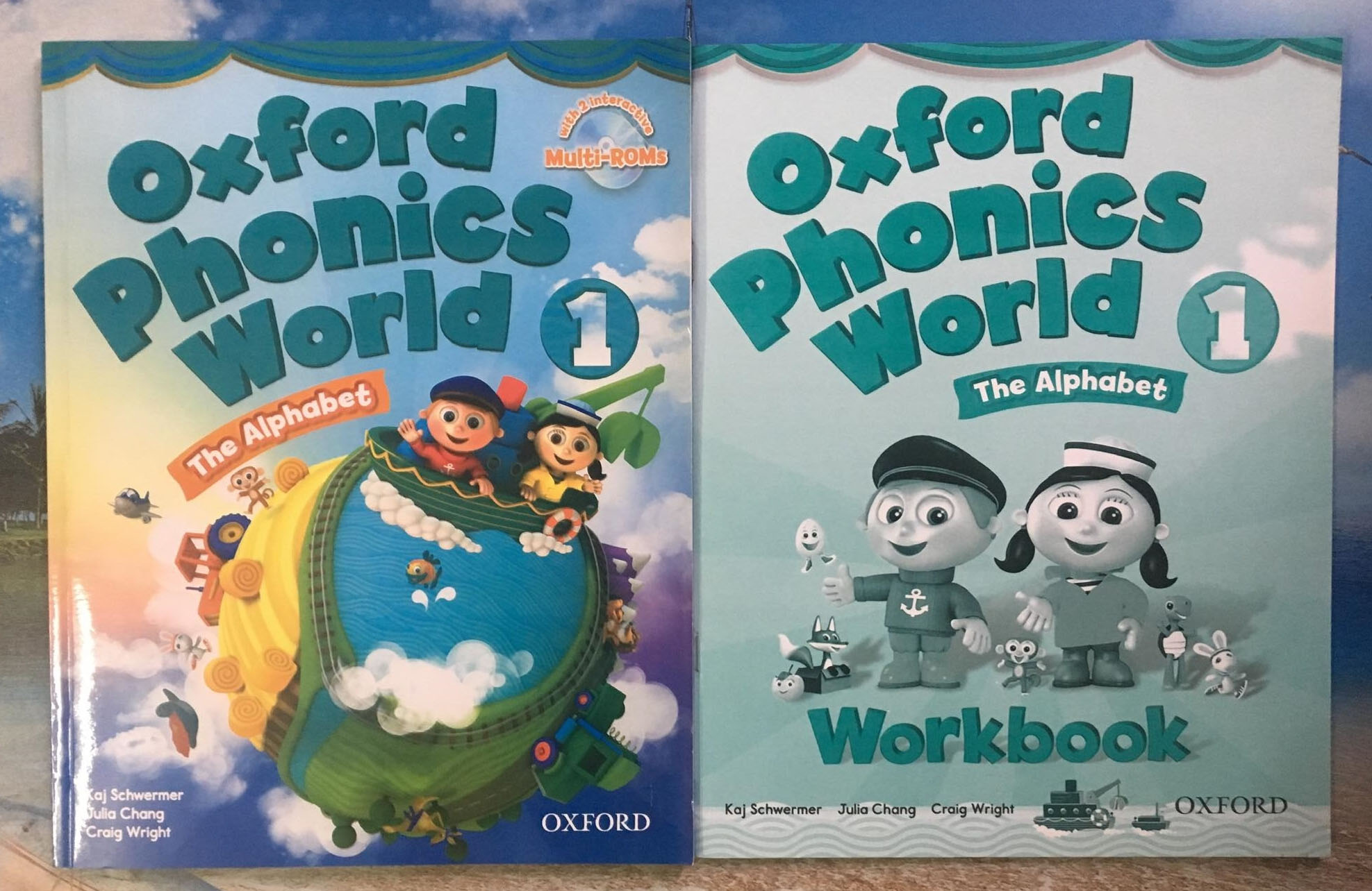 Oxford Phonics World 2 (2 sách + CD)