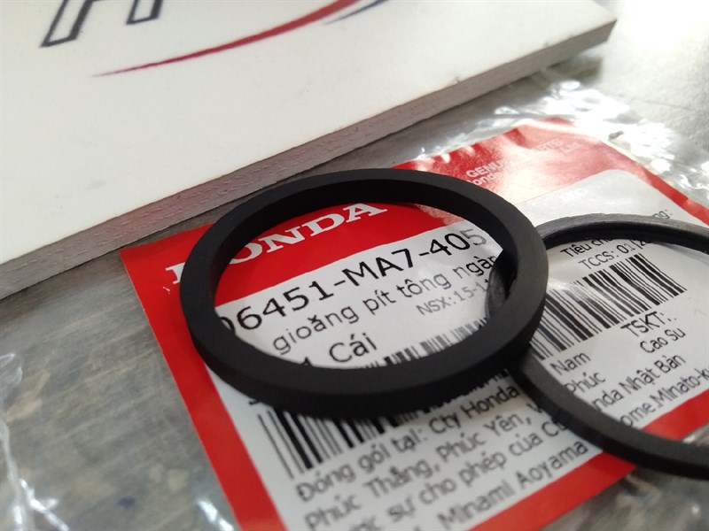 Bộ gioăng piston ngàm phanh HONDA WINNER / BLADE / WAVE 110 / FUTURE Mập (06451MA7405) (CÁI)