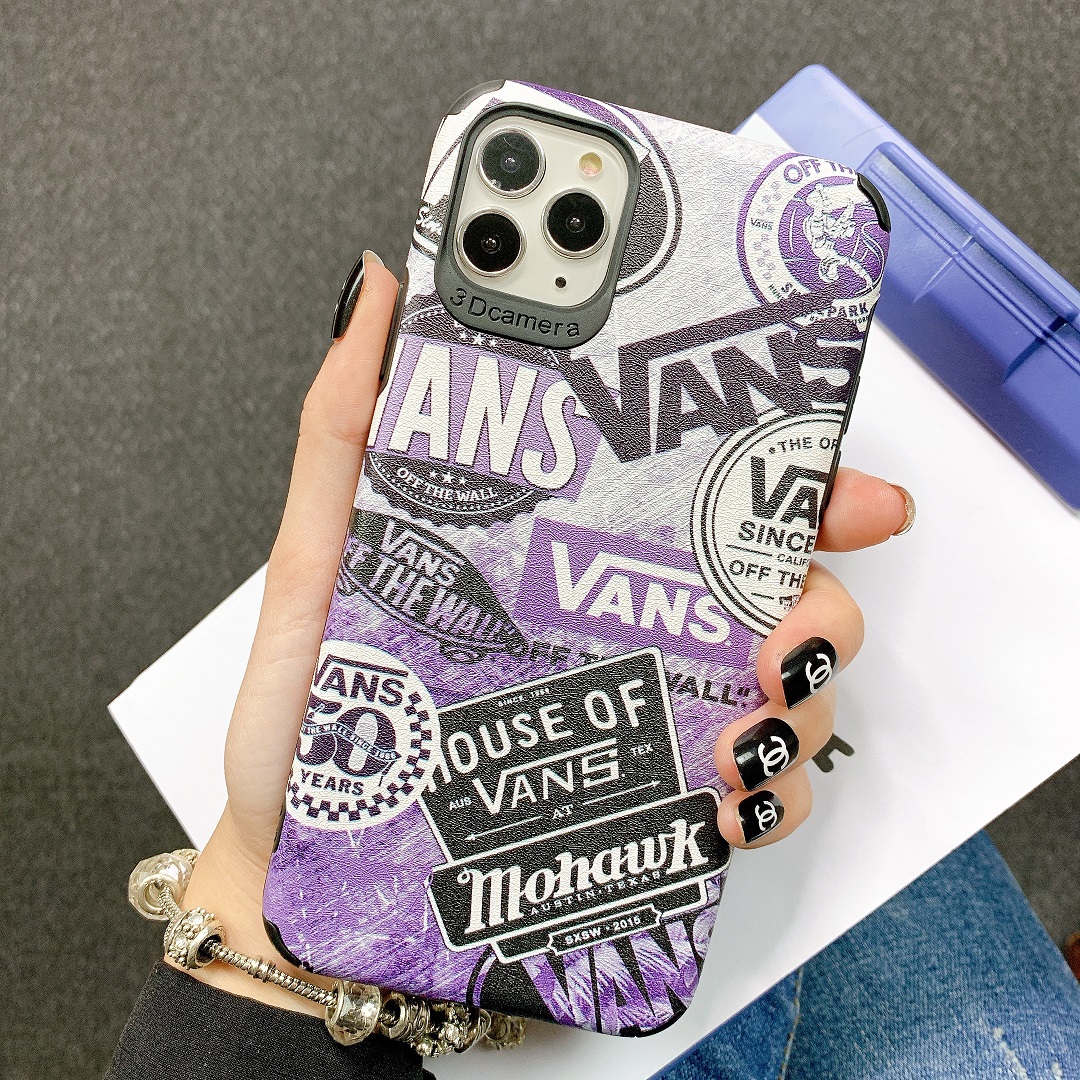 Ốp Lưng Da IMD Monster x Vans