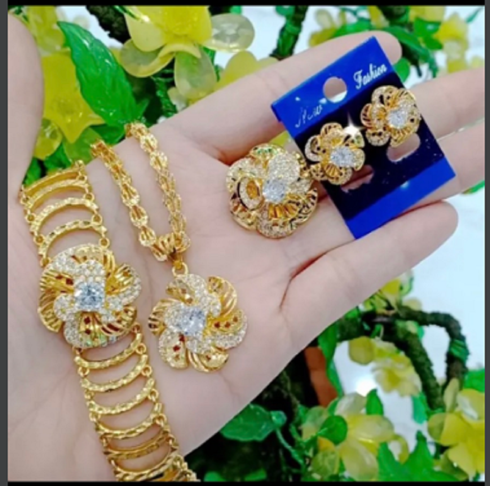 Combo Trang Sức Hoa Mai Nhiều Loại Màu