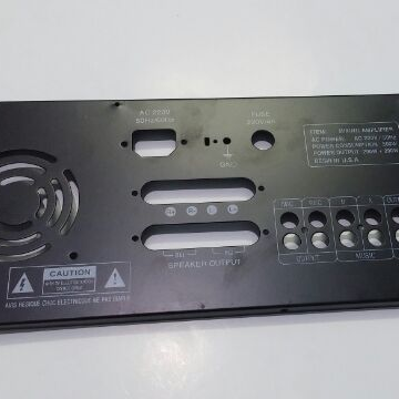 Mặt sau ampli 2 quạt