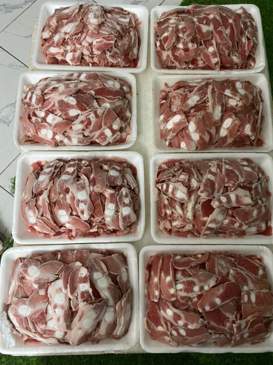 Sụn Heo Non 1KG Tươi Ngon (Chọn Giao Hàng 2h giúp shop nha)