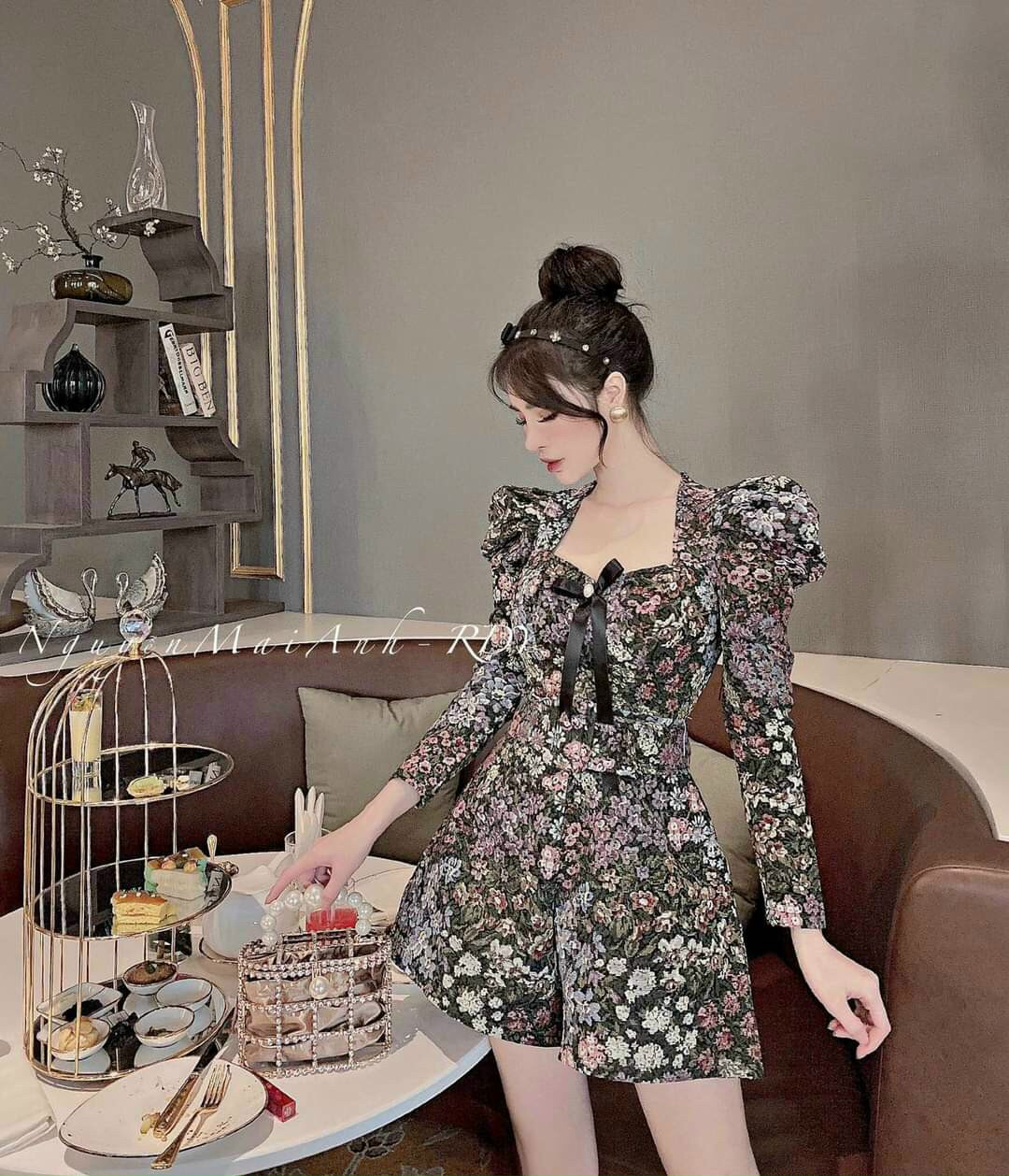 Jum đùi hoa tay dài phồng-TK#jumpsuit