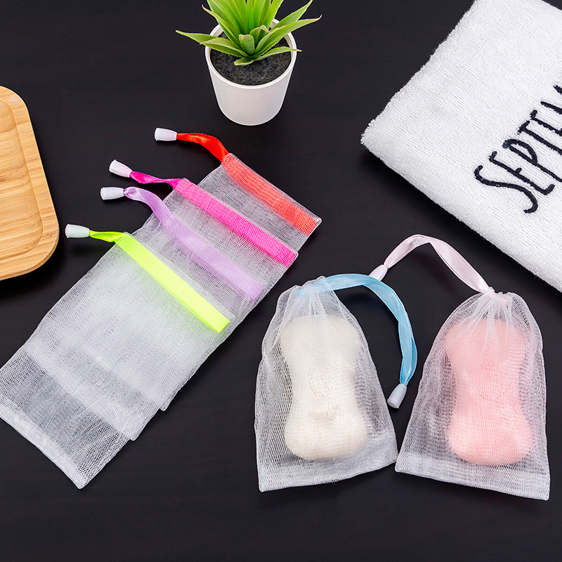Convenient Foaming Soap Mesh Bag, Foaming Mesh Bag for washing face and hands in the bathroom