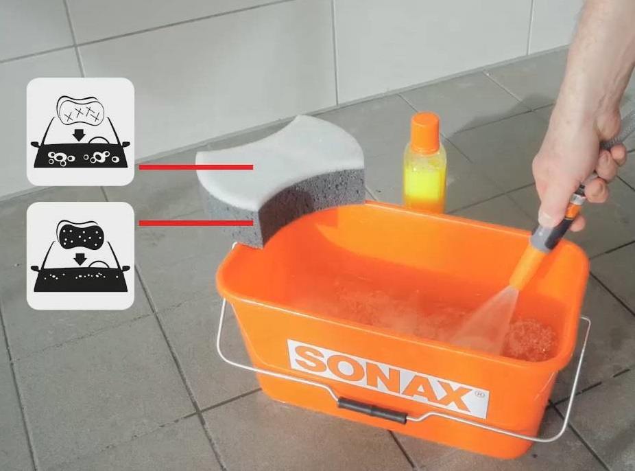 [TẶNG KHĂN LAU XE] NƯỚC RỬA XE SIÊU BÓNG SONAX WASH & WAX 1000ML (VÀNG)