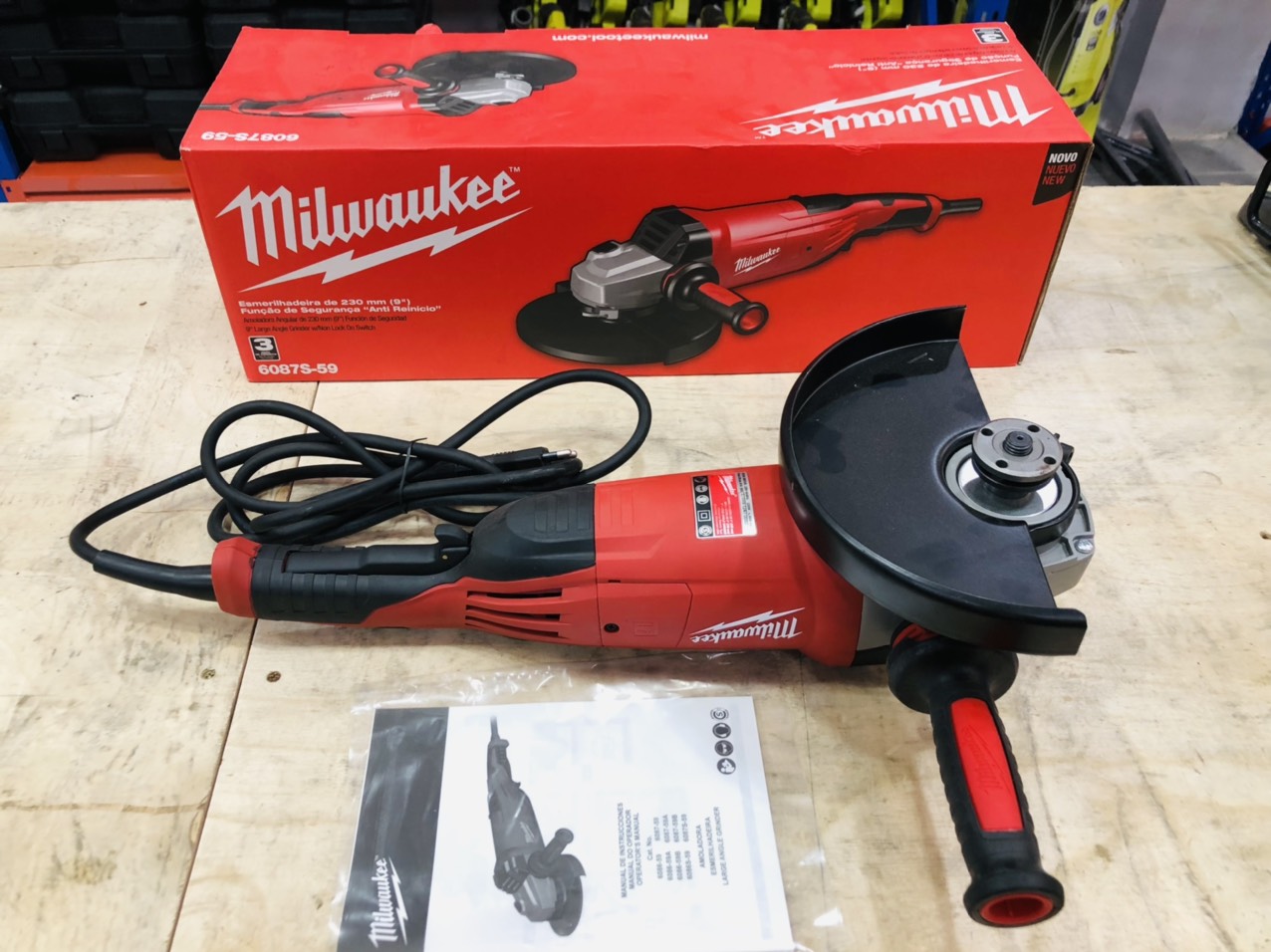 Mài góc 230mm Milwaukee 6087S-59