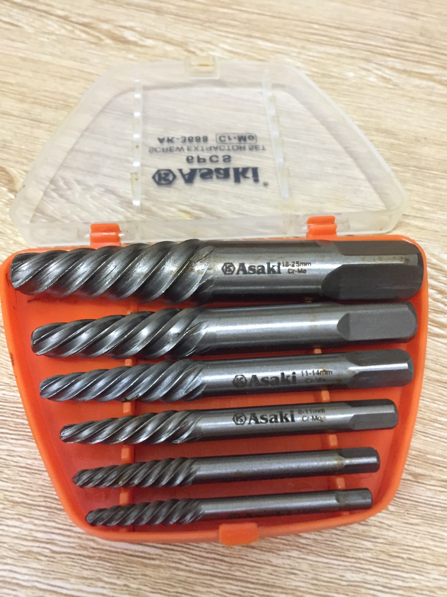Bộ 6 vít vặn ốc gãy ASAKi 3688