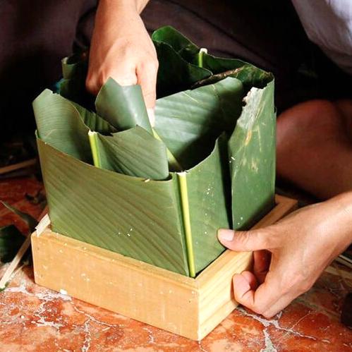 Trọn bộ 2 khuôn gói bánh chưng tiện dụng, nhanh chóng