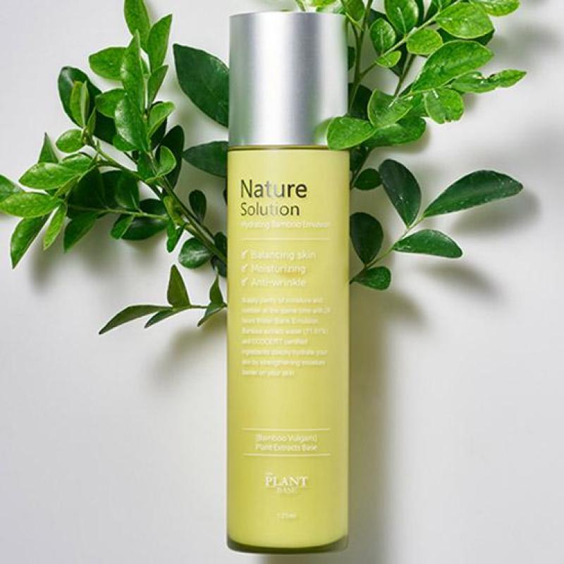 Sữa dưỡng ẩm tái tạo da The Plant Base Nature Solution Hydrating Bamboo Emulsion 125ML giá rẻ