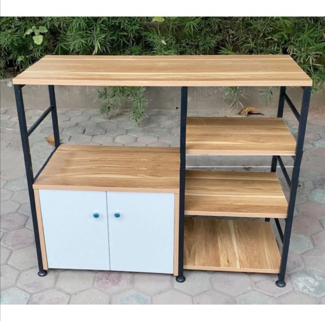 Kệ lò vi sóng. Kệ bếp nhiều ngăn. Khung sắt sơn tĩnh điện. Gỗ MDF phủ Maletium chống thấm cao cấp. Kích thước 78 x30 x70