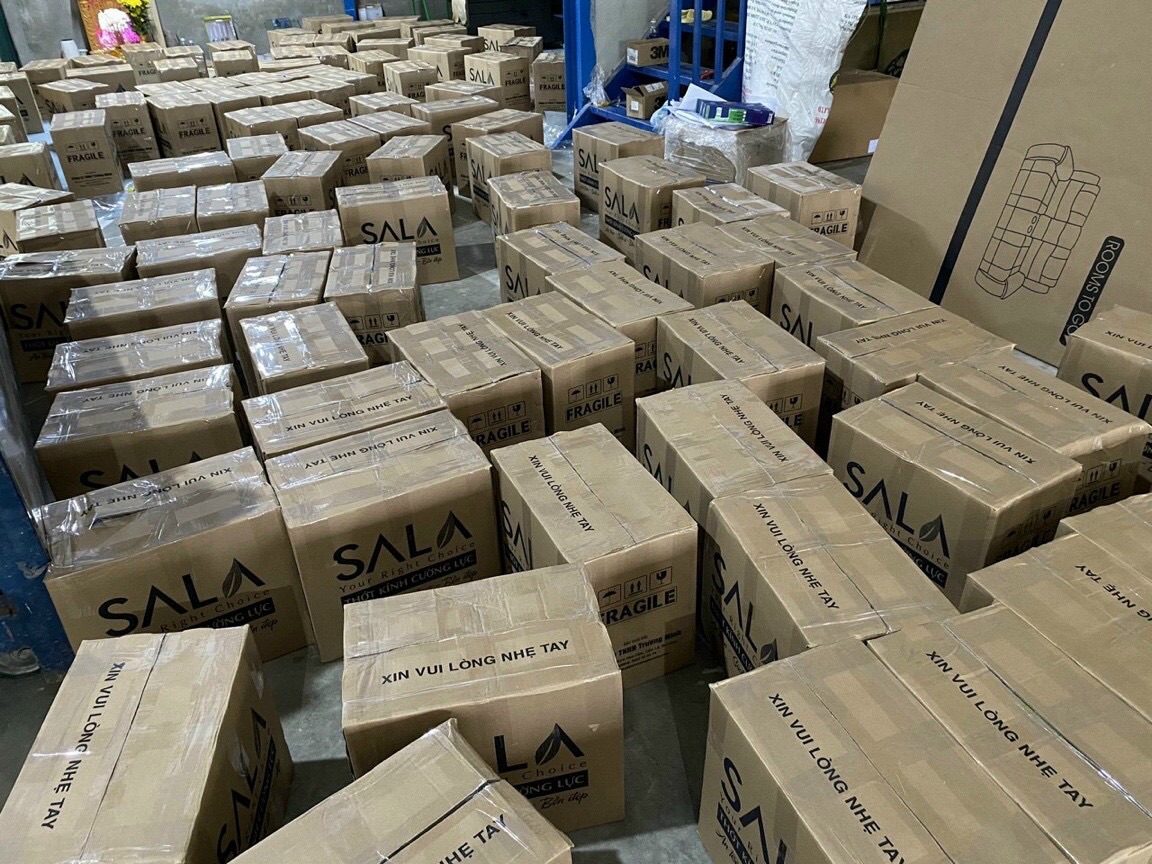 Thớt kính cường lực Sala