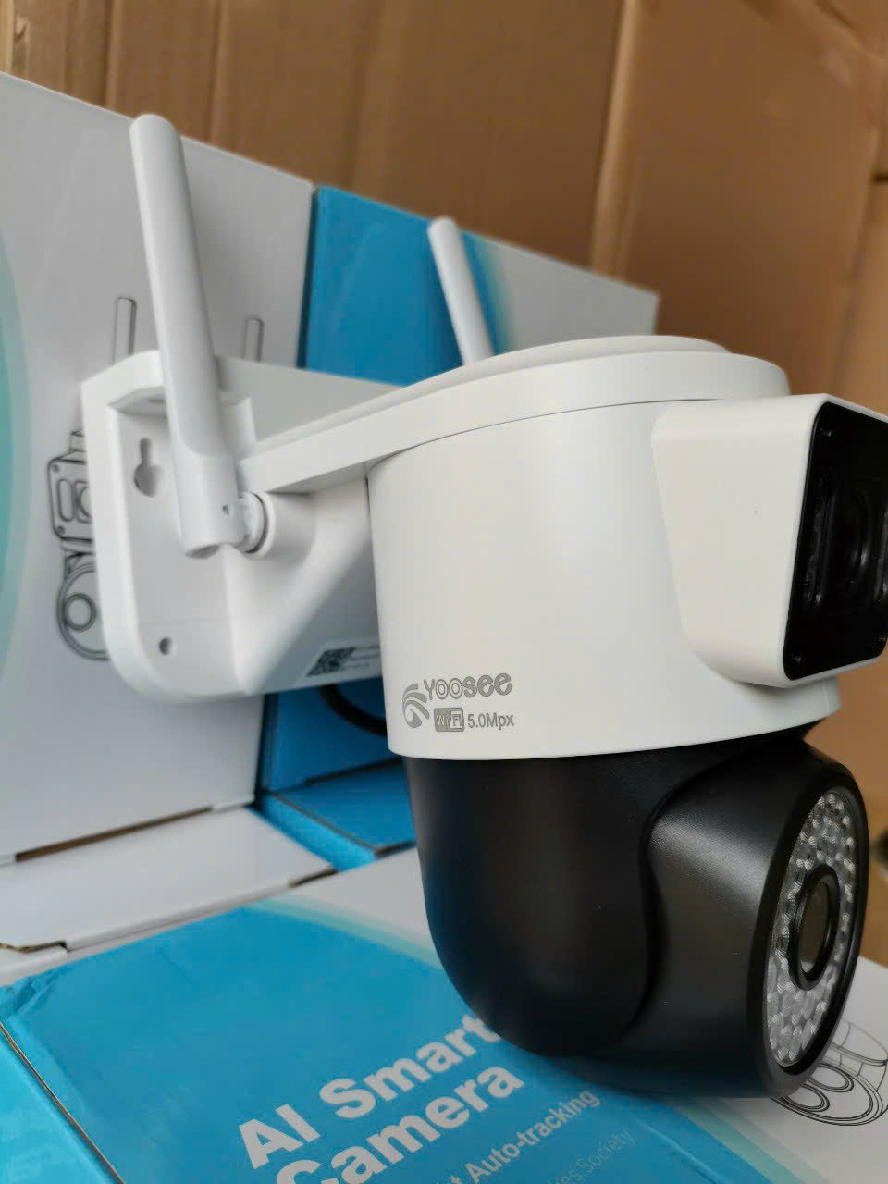 Camera Ip Yoosee YS2in1 (1 Cam 2 Màn Hình), Camera Wifi Không Dây Ngoài Trời, Phát Hiện Chuyển Động Và Theo Dõi Tự Động, Chống Thấm Nước, Chống Nắng Và Chống Bụi, Tầm Nhìn Ban Đêm Rõ Ràng
