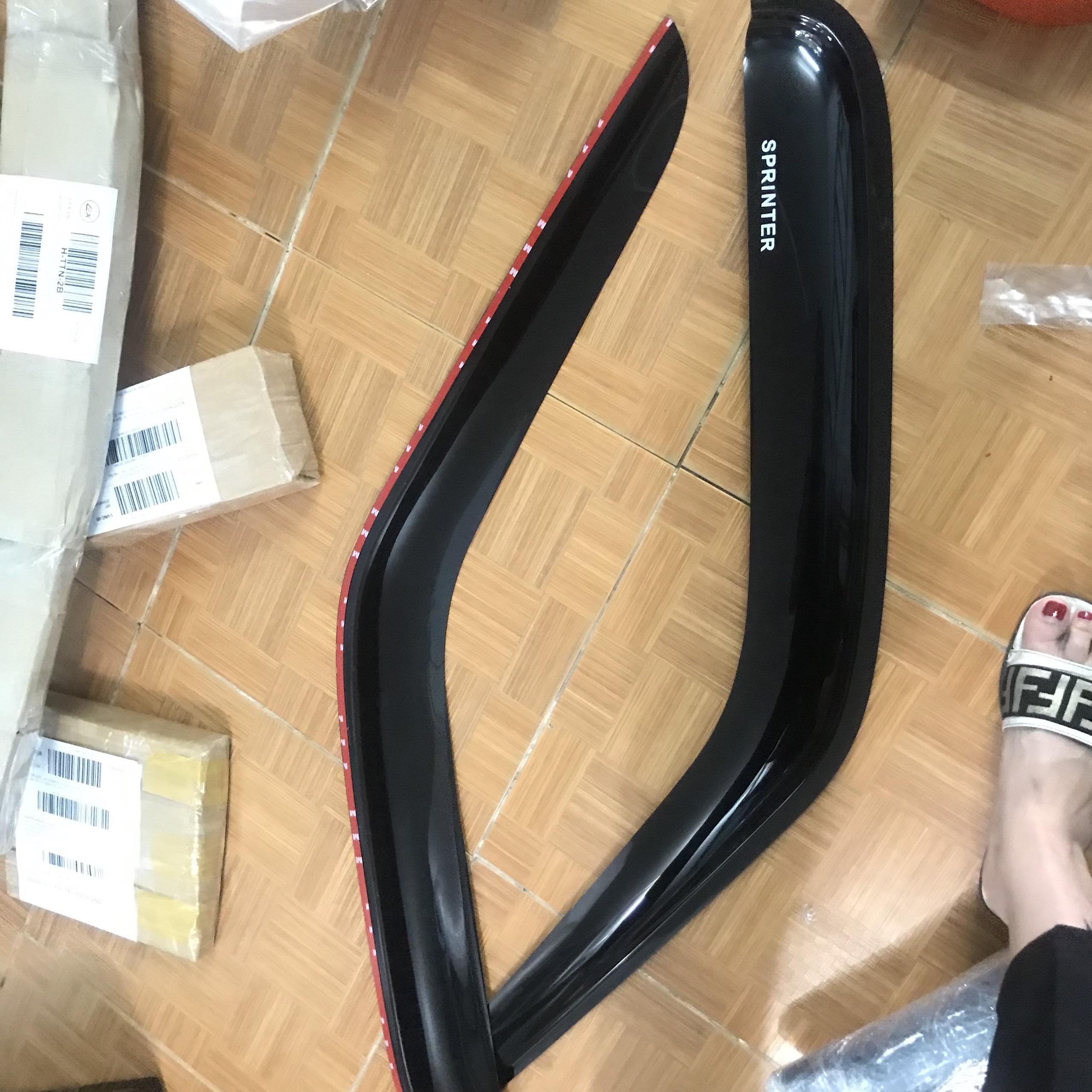Bộ vè mưa đen xe Mẹc Sprinter